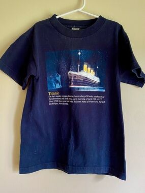 Vintage Youth Titanic Graphic Tee